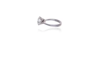 Anello con diamante - Speciale Gioielli Anello con diamante - Speciale Gioielli