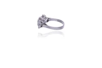 Anello con diamanti - Speciale Gioielli Anello con diamanti - Speciale Gioielli