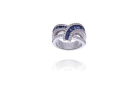 Anello con diamanti e zaffiri - Speciale Gioielli Anello con diamanti e zaffiri - Speciale Gioielli