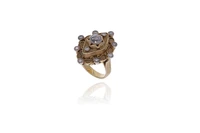 Anello con diamanti - Asta Tesori d'Autunno Anello con diamanti - Asta Tesori d'Autunno