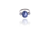 Anello con diamanti e zaffiro - Asta Tesori d'Autunno