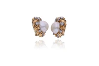 Orecchini con diamanti e perle coltivate - Asta Tesori d'Autunno Orecchini con diamanti e perle coltivate - Asta Tesori d'Autunno