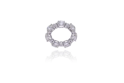 Anello con diamanti - Asta Tesori d'Autunno Anello con diamanti - Asta Tesori d'Autunno