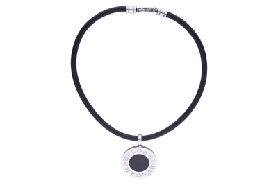 Bulgari Bulgari, collana con onice e granato verde - Asta Tesori d'Autunno Bulgari Bulgari, collana con onice e granato verde - Asta Tesori d'Autunno