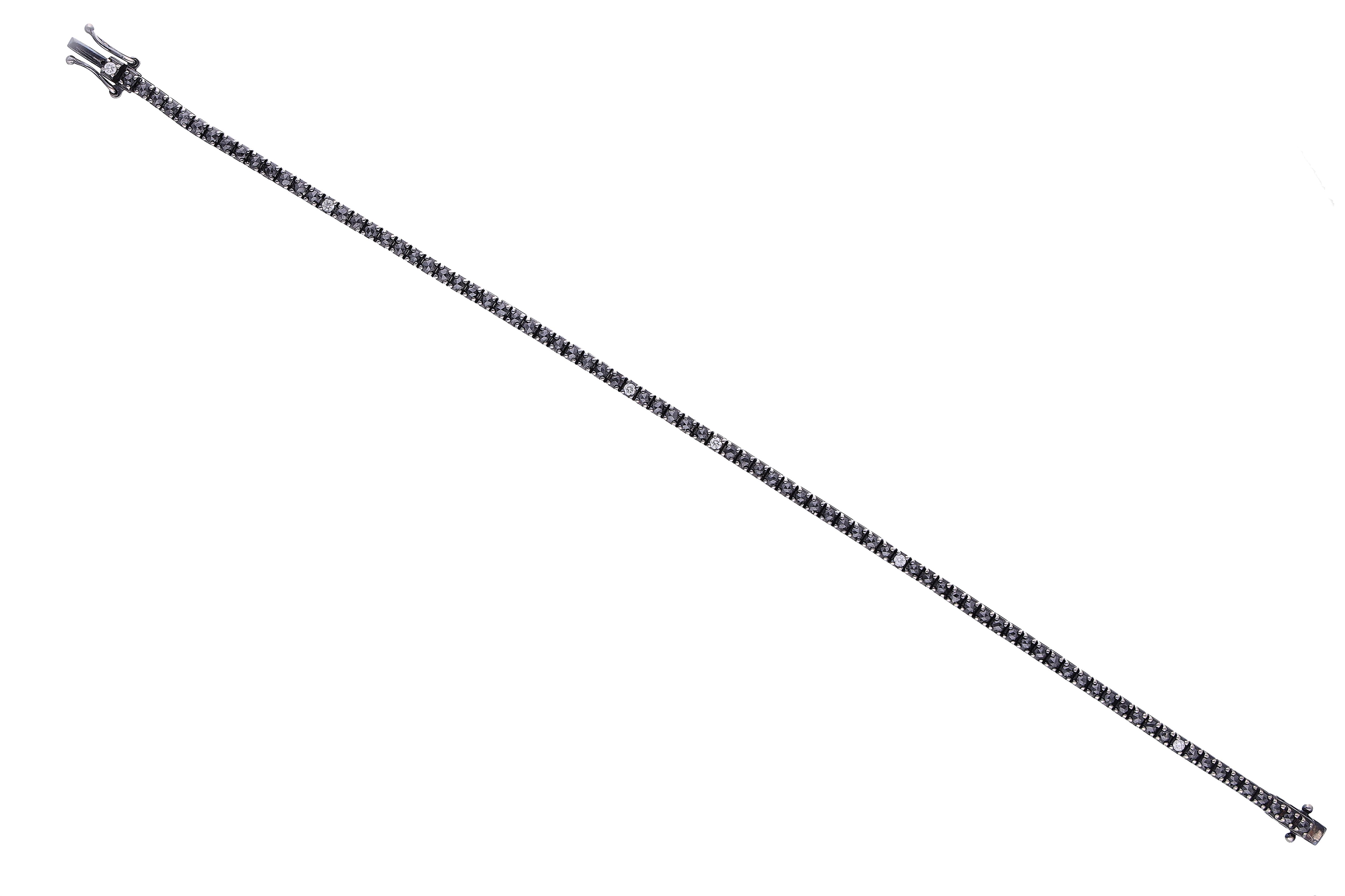 Bracciale con diamanti e diamanti neri - Asta Tesori d'Autunno