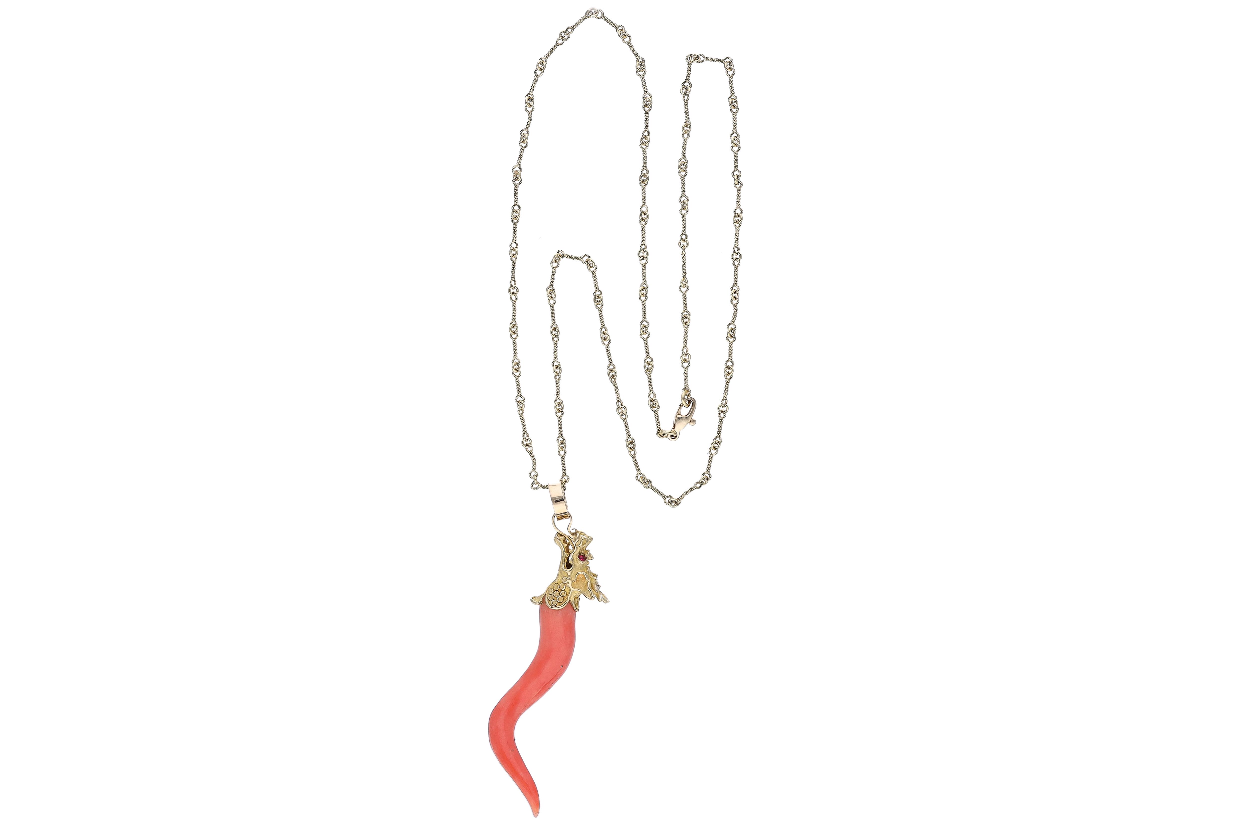 Collana con ciondolo con corallo e pietre - Asta Tesori d'Autunno