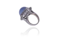 Anello con zaffiro stellato e diamanti - Asta Speciale Gioielli