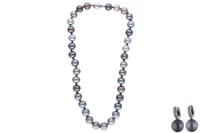 Collana ed orecchini con perle coltivate e diamanti - Asta Speciale Gioielli