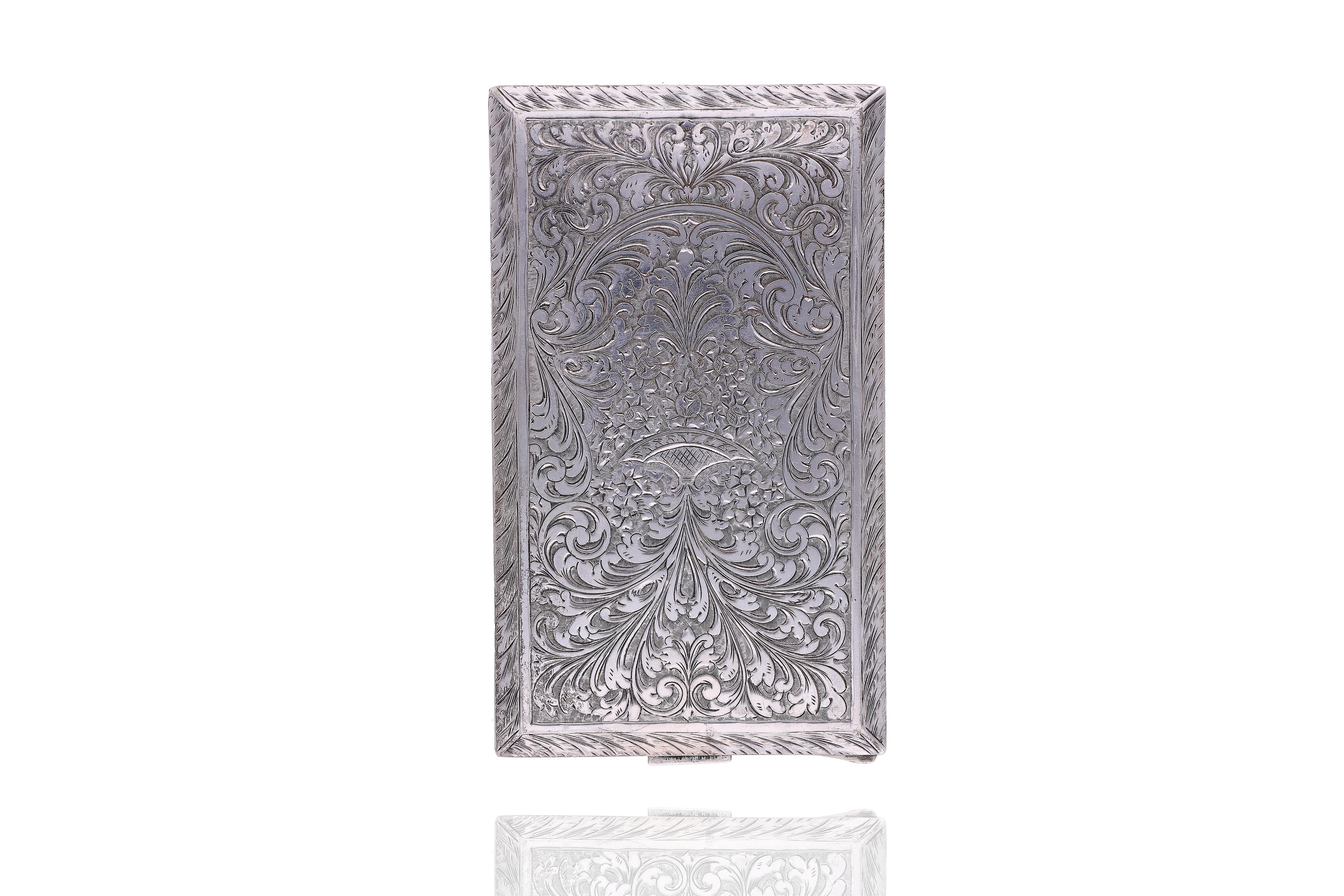 Porta sigarette in argento - Asta Speciale San Valentino