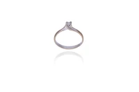 Anello con diamante - Asta Young