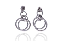 Orecchini in oro - Asta Young