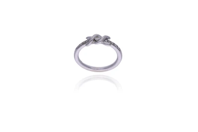 Anello con diamanti - Asta Young