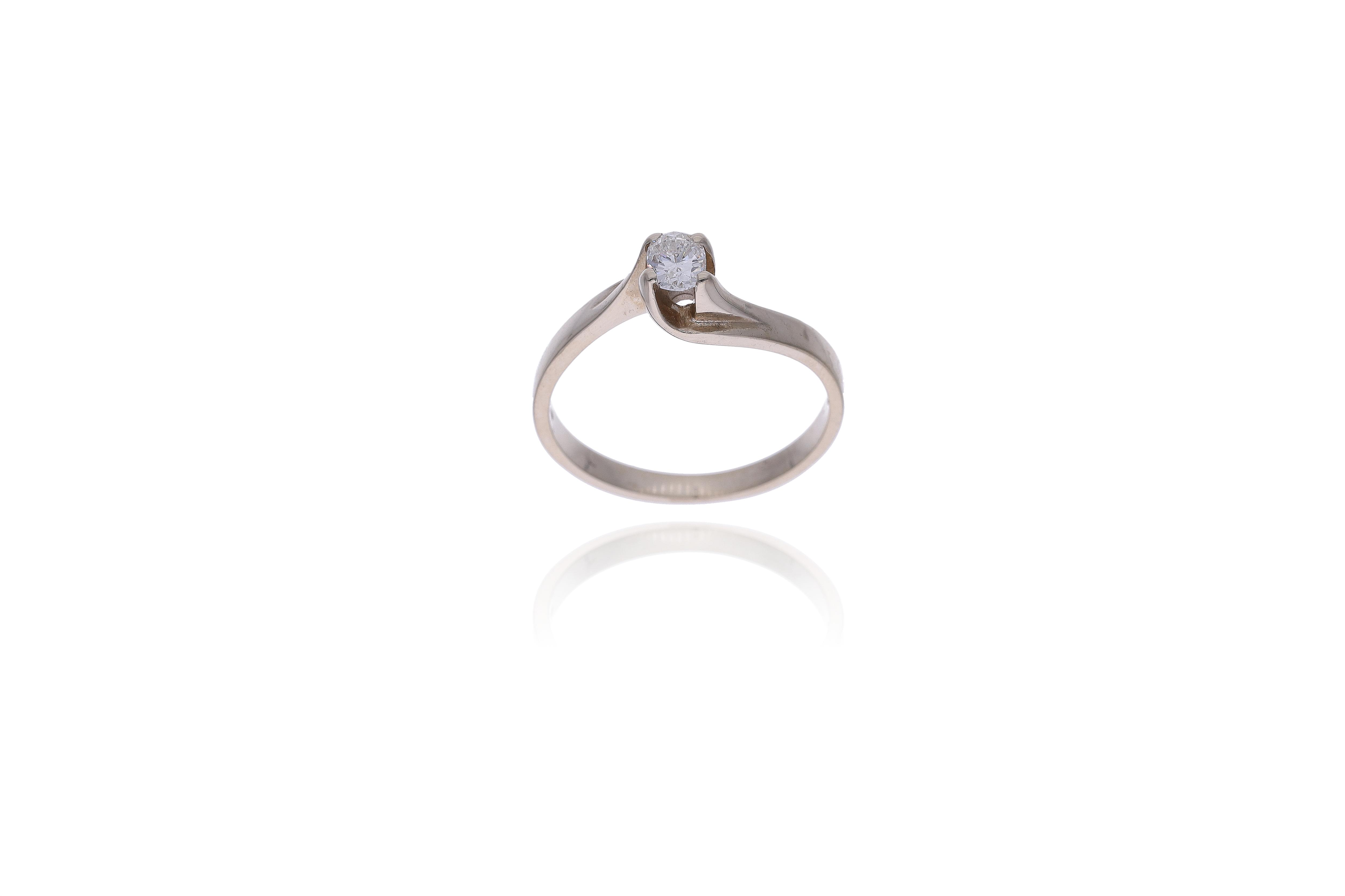 Anello con diamante - Asta Young