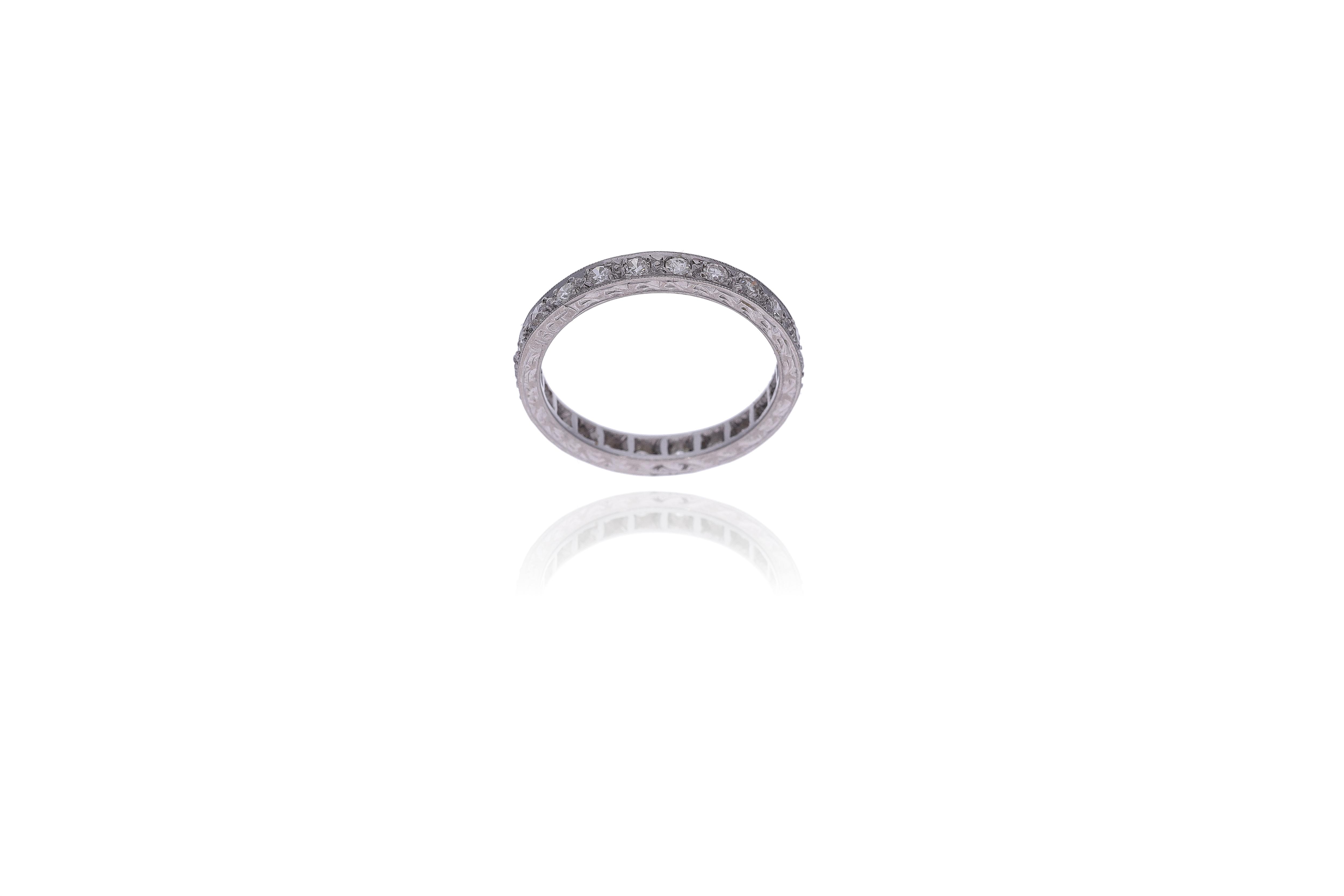 Anello con diamanti - Asta Young