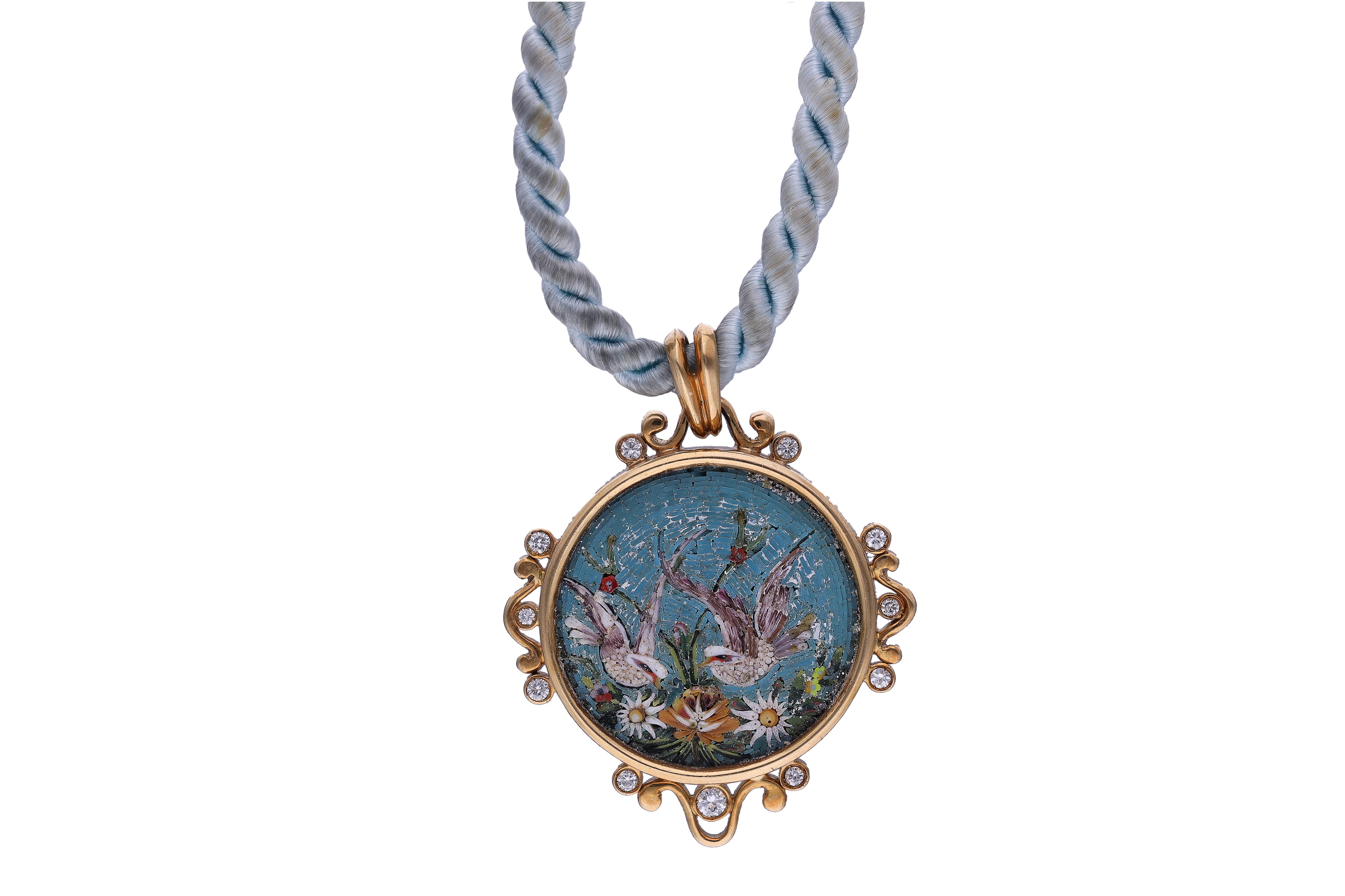 Petochi, ciondolo con micromosaico e diamanti - Tesori di Pasqua