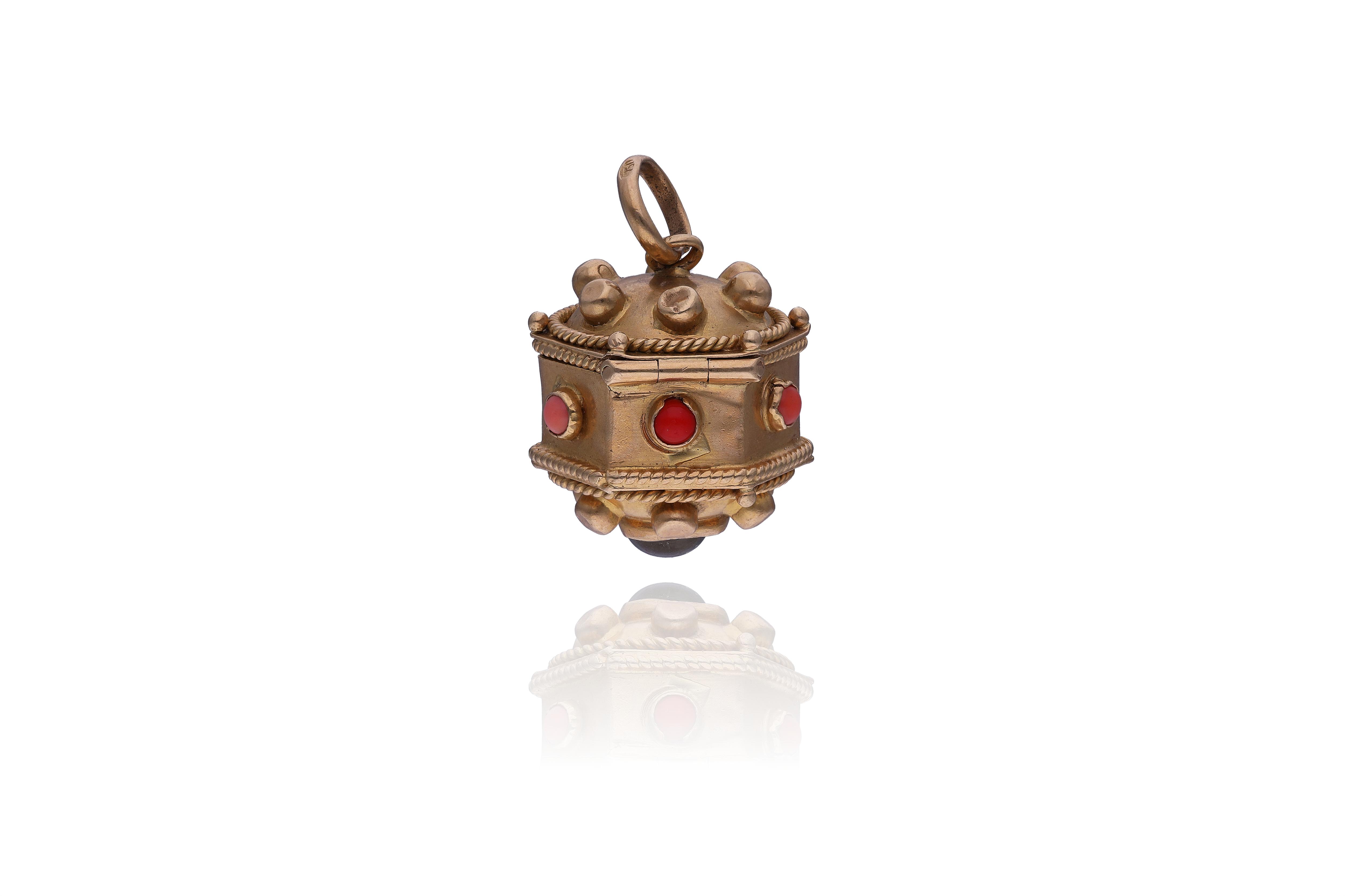 Ciondolo scrigno con coralli e pietre - VintageMania