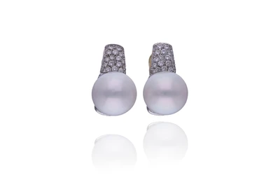 Orecchini con perle Mari del Sud e diamanti - Asta Speciale Gioielli