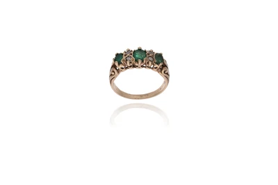Anello con smeraldi e diamanti - Preziosi - Asta Conto Vendita