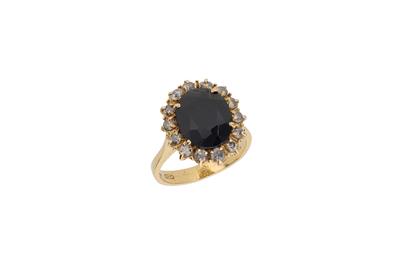 Anello con diamanti e zaffiro - Asta Preziosi Anello con diamanti e zaffiro - Asta Preziosi