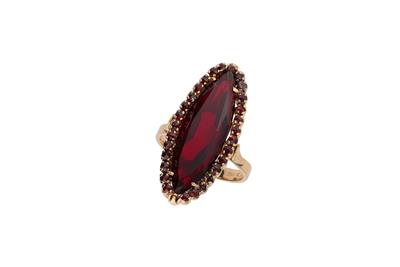 Anello con pietre - Asta Preziosi