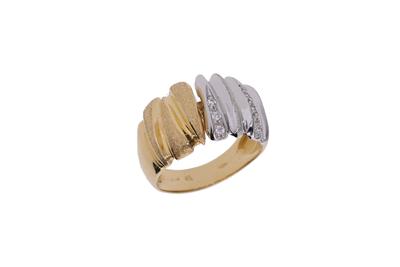 Anello con pietre - Asta Preziosi