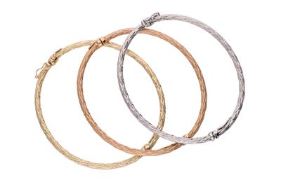 Tre bracciali - Asta Preziosi