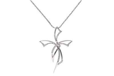 Collana con pendente a forma di croce con diamanti - Asta Preziosi