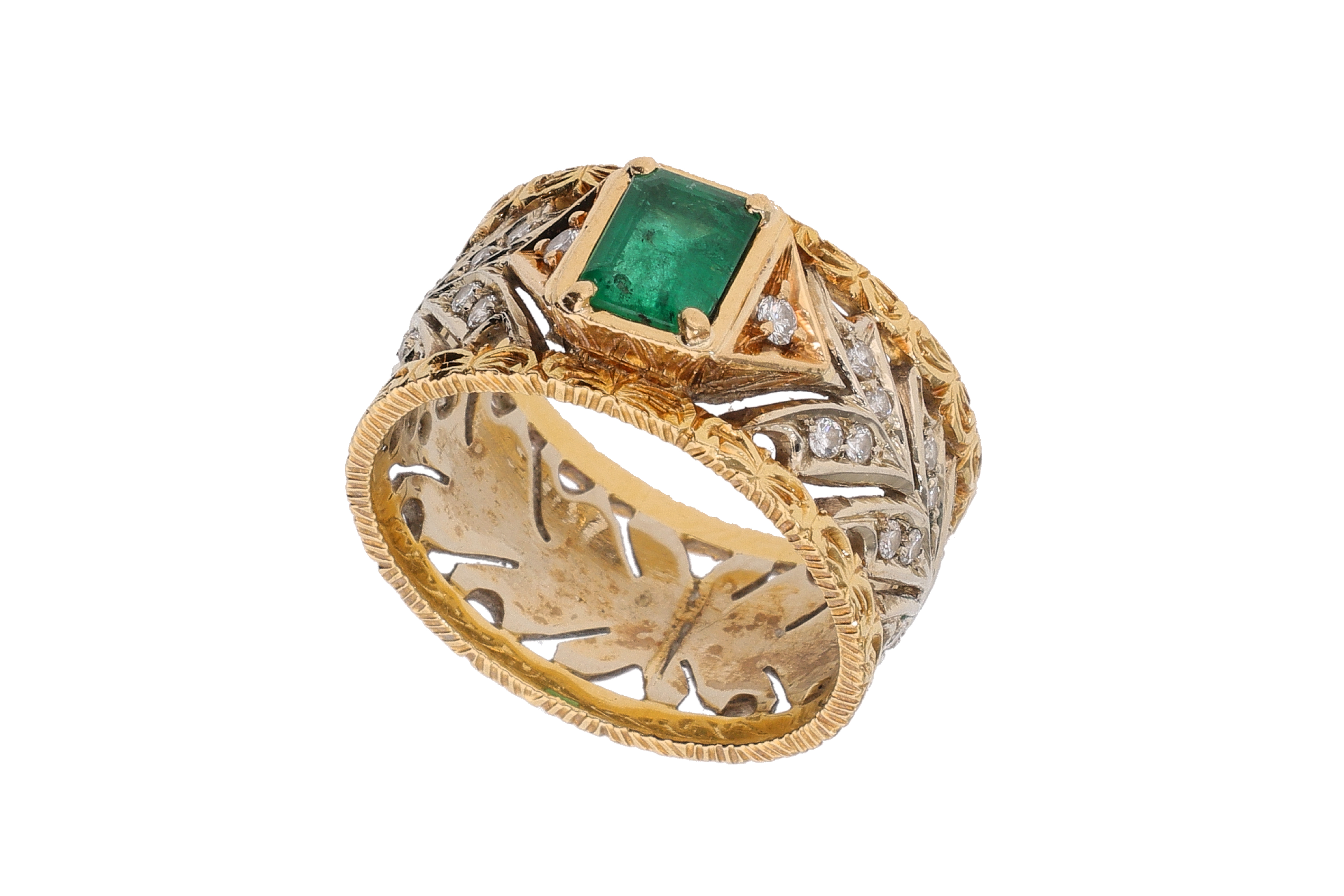 Anello con diamanti e smeraldo - Asta Preziosi