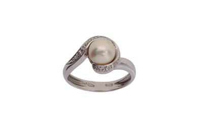 Anello con diamanti e perla coltivata - Asta Preziosi Anello con diamanti e perla coltivata - Asta Preziosi