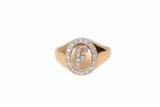Anello chevalier con lettera F con diamanti - Asta Preziosi Anello chevalier con lettera F con diamanti - Asta Preziosi