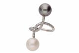 Anello contrarie' con perle coltivate e diamanti - Asta Preziosi Anello contrarie' con perle coltivate e diamanti - Asta Preziosi