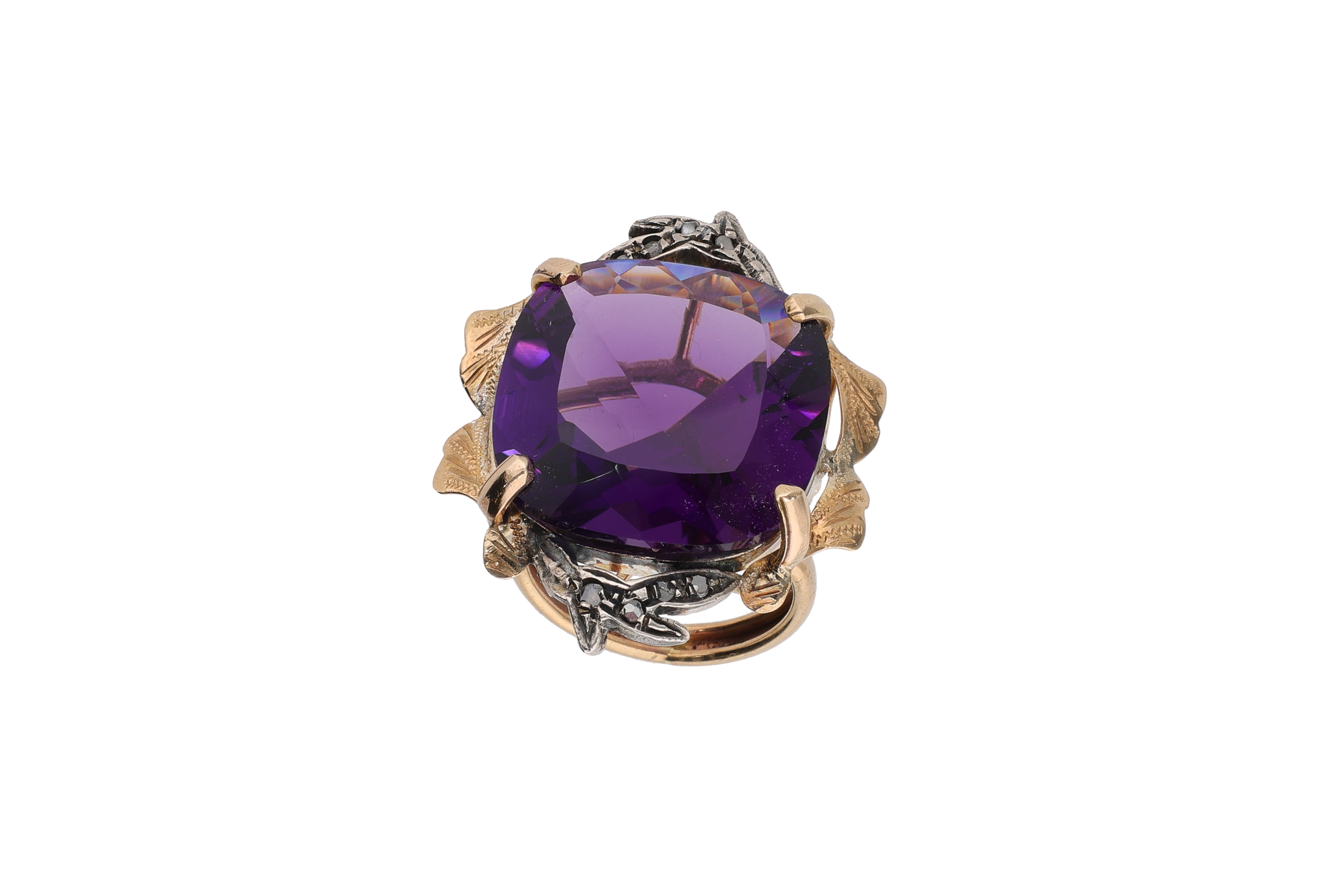 Anello con diamanti e pietra viola - Asta Preziosi