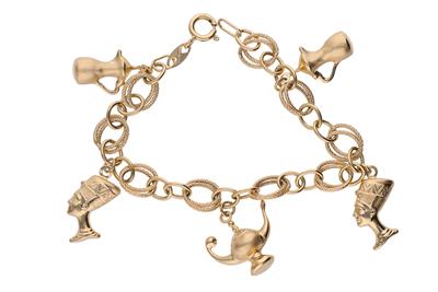 Bracciale a maglia con charms - Asta Preziosi Bracciale a maglia con charms - Asta Preziosi