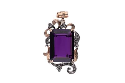 Pendente con diamanti e pietra viola - Asta Preziosi Pendente con diamanti e pietra viola - Asta Preziosi