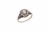 Anello con diamanti e perla - Asta Preziosi Anello con diamanti e perla - Asta Preziosi