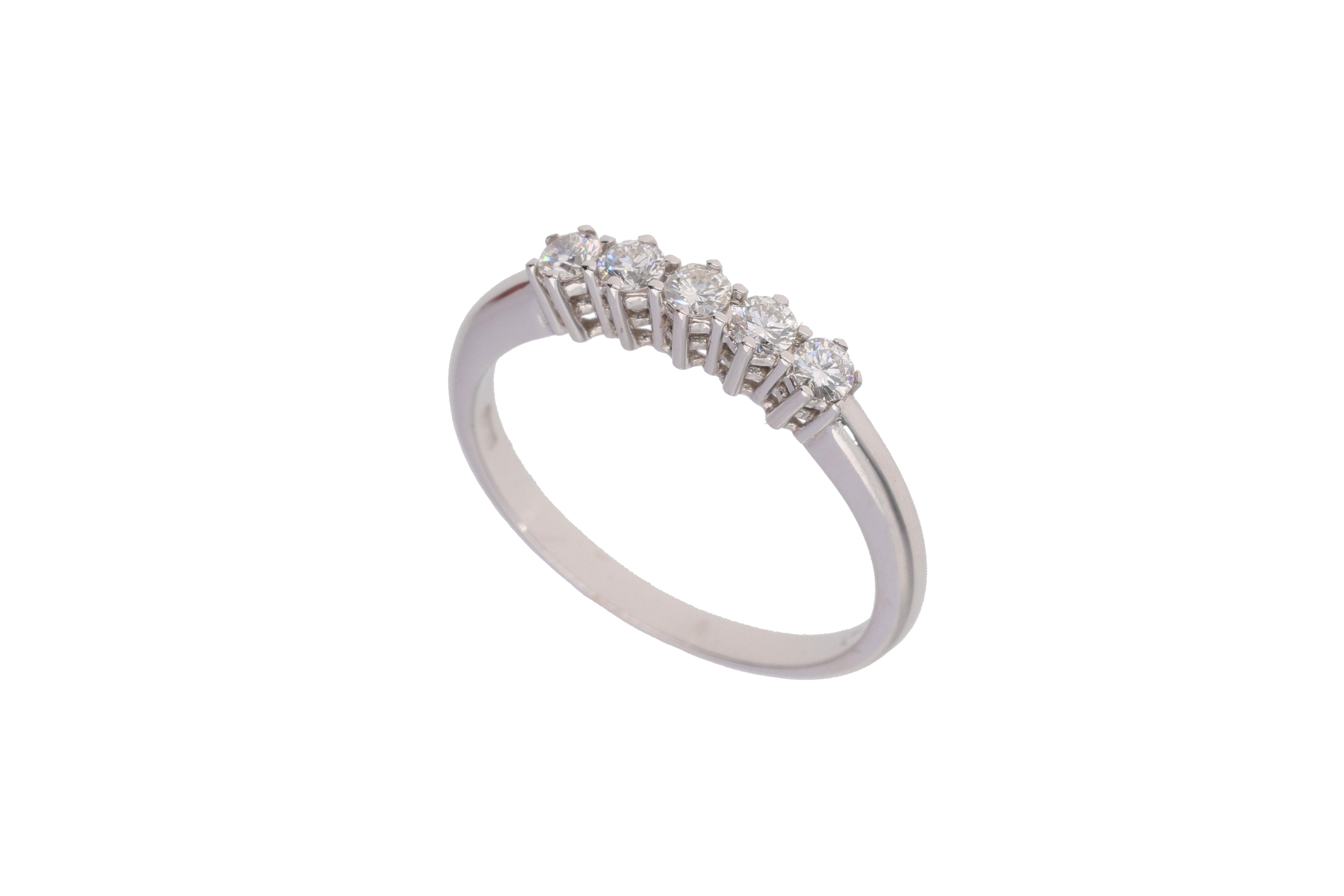 Anello con diamanti - Asta Preziosi