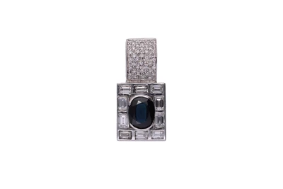 Pendente con diamanti e zaffiro - Asta Preziosi Pendente con diamanti e zaffiro - Asta Preziosi
