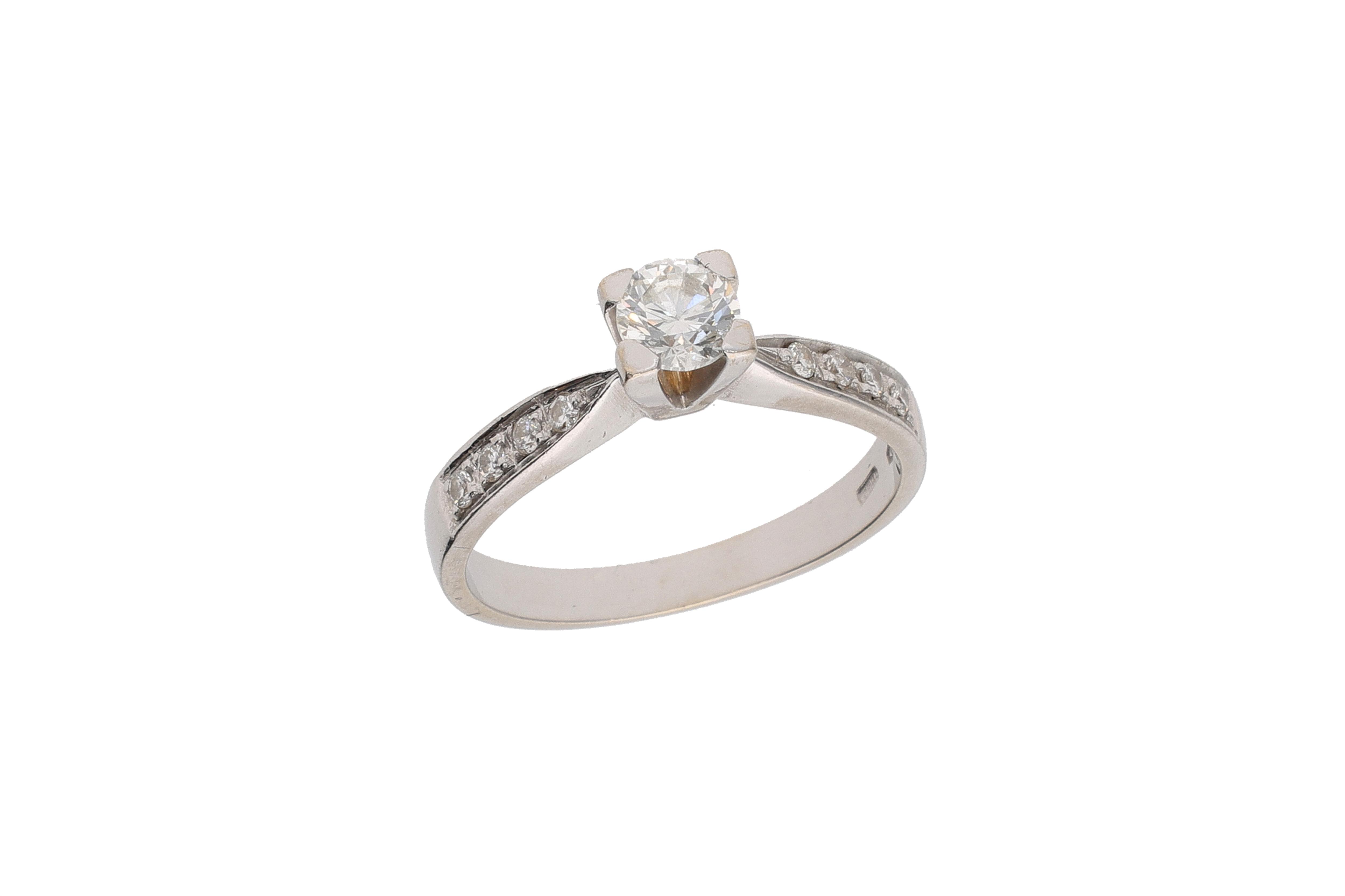 Anello con diamanti - Asta Preziosi