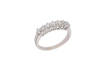 Anello con sette diamanti - Asta Preziosi
