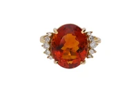 Anello con diamanti e pietra - Asta Preziosi Anello con diamanti e pietra - Asta Preziosi