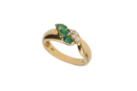 Anello con diamanti e smeraldi - Asta Preziosi Anello con diamanti e smeraldi - Asta Preziosi