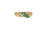 Anello con diamanti e smeraldi - Asta Preziosi Anello con diamanti e smeraldi - Asta Preziosi