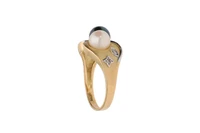 Anello contrarie' con diamanti e perle coltivate - Asta Preziosi Anello contrarie' con diamanti e perle coltivate - Asta Preziosi