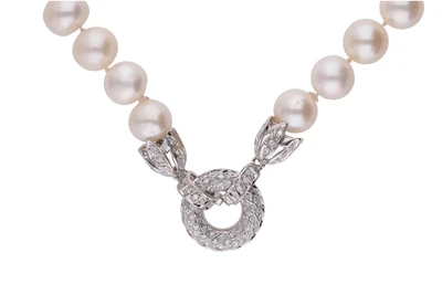 Collana di perle coltivate e diamanti - Asta Preziosi Collana di perle coltivate e diamanti - Asta Preziosi