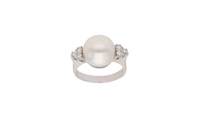Anello con diamanti e perla coltivata - Asta preziosi