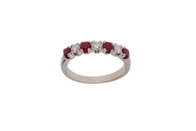 Anello con diamanti e pietre rosse - Asta preziosi