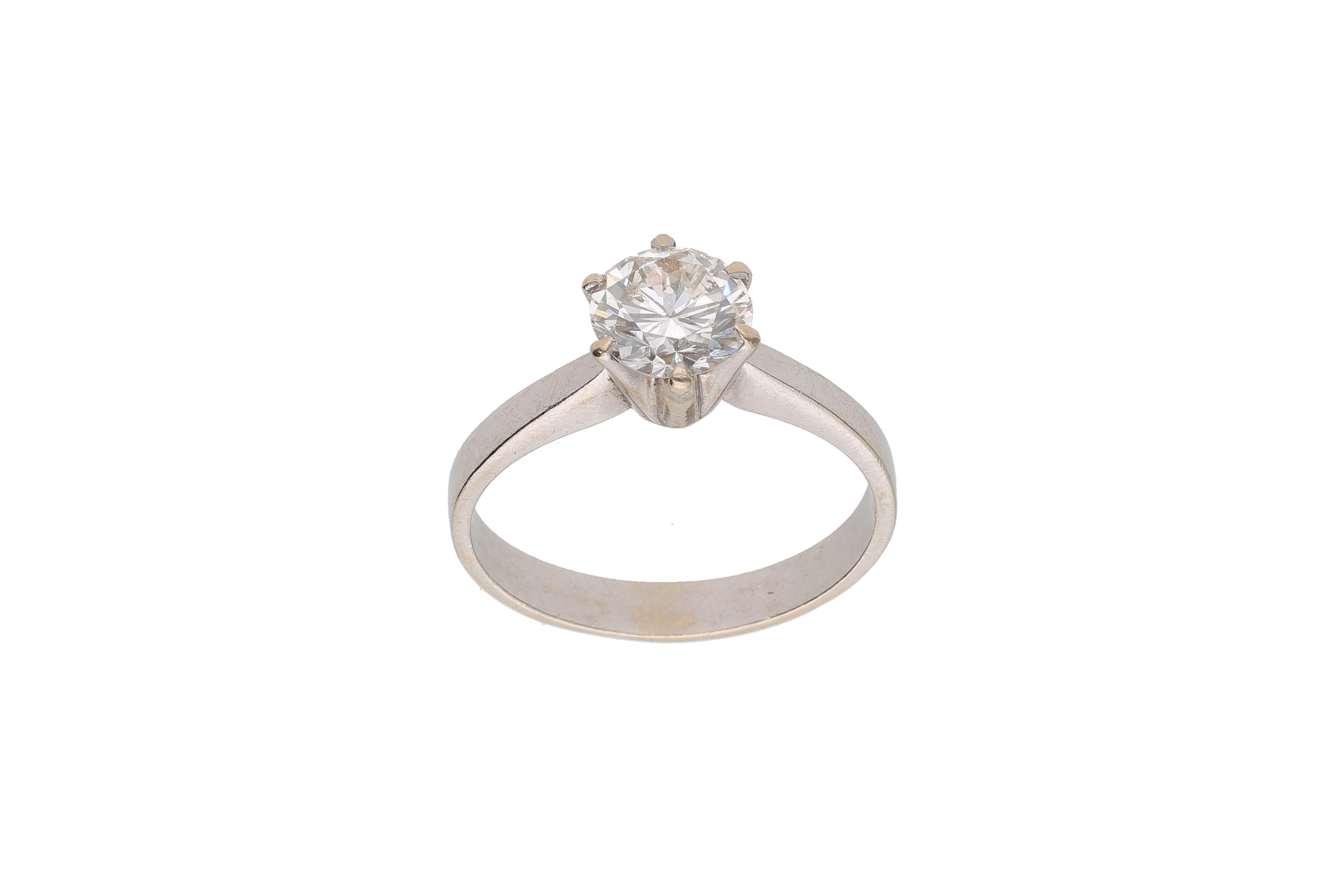 Anello solitario con diamante - Asta preziosi