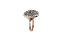 Anello a toppa con diamanti - Asta Preziosi Anello a toppa con diamanti - Asta Preziosi