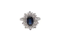 Anello con diamanti e zaffiro - Asta Preziosi Anello con diamanti e zaffiro - Asta Preziosi
