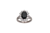 Anello con diamanti e zaffiro - Asta Preziosi Anello con diamanti e zaffiro - Asta Preziosi